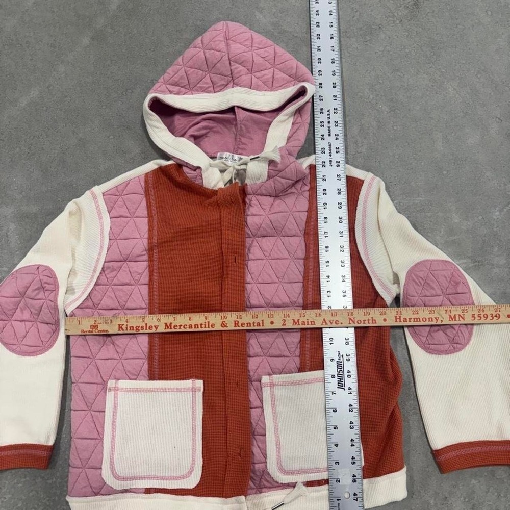 Mod Boutique Pink, White & Orange Quilted Jacket Geometric Pattern Size Small - Picture 5 of 7